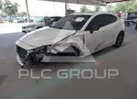 2018 Mazda 3 фото