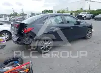 2018 Mazda 3 фото