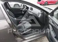2018 Mazda 3 фото