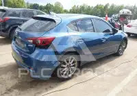 2018 Mazda 3 фото