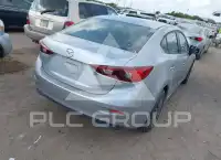 2018 Mazda 3 фото