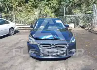 2018 Mazda 3 photo