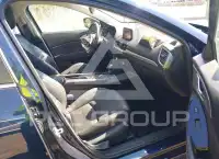 2018 Mazda 3 photo