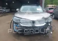 2018 Lincoln MKX photo