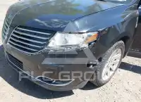 2018 Lincoln MKT photo