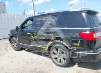 2018 Lincoln NAVIGATOR photo
