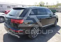 2018 Audi Q7 фото