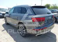 2018 Audi Q7 photo