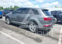 2018 Audi Q7 фото