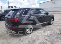 2018 Audi Q7 photo