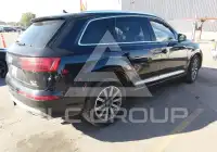 2018 Audi Q7 фото