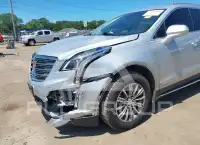 2018 Cadillac XT5 photo