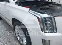 2018 Cadillac ESCALADE фото