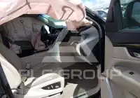 2018 Cadillac ESCALADE photo