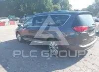 2018 Chrysler PACIFICA photo