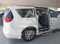 2018 Chrysler PACIFICA фото