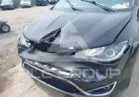 2018 Chrysler PACIFICA фото