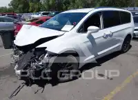2018 Chrysler PACIFICA фото