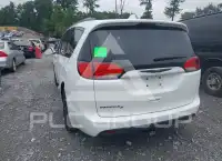 2018 Chrysler PACIFICA photo