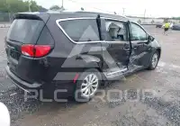 2018 Chrysler PACIFICA photo