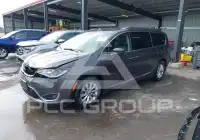 2018 Chrysler PACIFICA photo