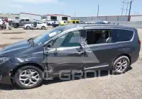 2018 Chrysler PACIFICA фото