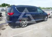 2018 Chrysler PACIFICA фото