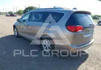 2018 Chrysler PACIFICA фото
