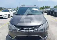 2018 Chrysler PACIFICA фото