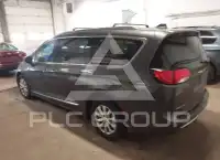 2018 Chrysler PACIFICA photo