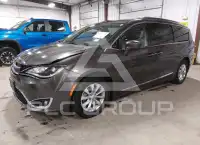 2018 Chrysler PACIFICA фото