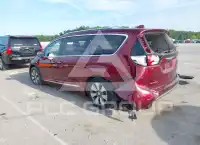 2018 Chrysler PACIFICA photo