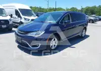 2018 Chrysler PACIFICA photo