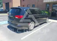 2018 Chrysler PACIFICA фото