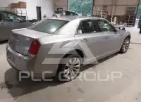 2018 Chrysler 300 фото