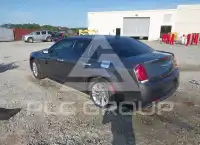 2018 Chrysler 300 photo