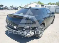 2018 Chrysler 300 фото
