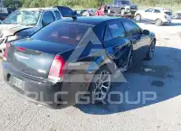 2018 Chrysler 300 фото