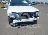 2018 Chrysler 300 photo