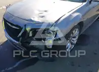 2018 Chrysler 300 фото
