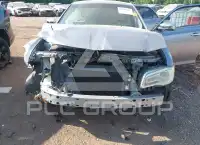 2018 Chrysler 300 фото