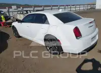 2018 Chrysler 300 фото