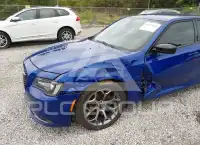 2018 Chrysler 300 фото