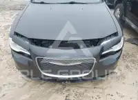 2018 Chrysler 300 фото