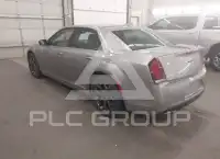 2018 Chrysler 300 photo