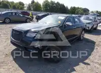 2018 Chrysler 300 фото