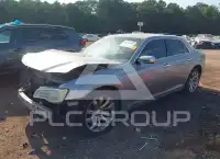 2018 Chrysler 300 фото