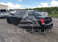 2018 Chrysler 300 фото