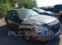 2018 Chrysler 300 фото
