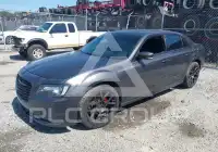 2018 Chrysler 300 фото